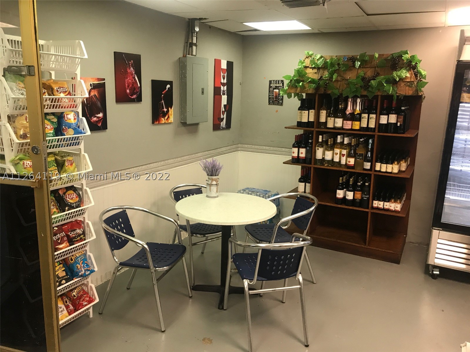 100 Lincoln Rd #943, Miami Beach FL 33139