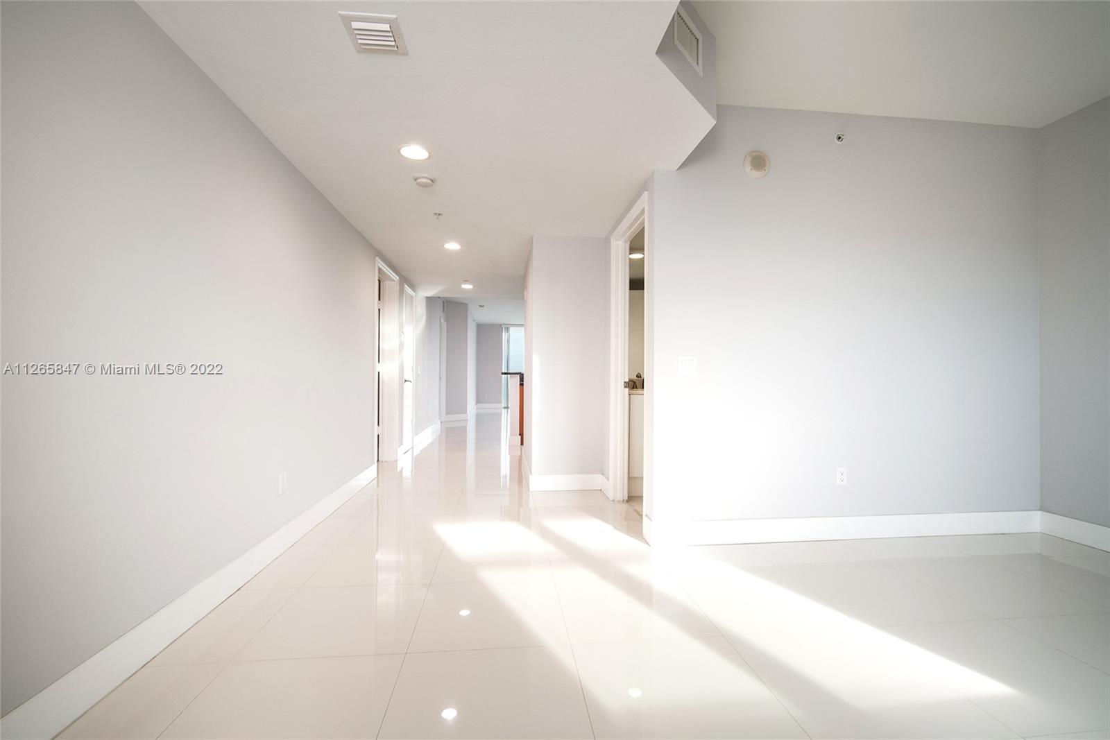 15051 Royal Oaks Ln #1203, North Miami FL 33181