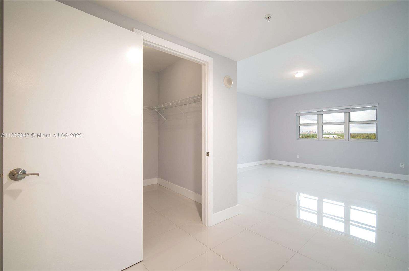 15051 Royal Oaks Ln #1203, North Miami FL 33181