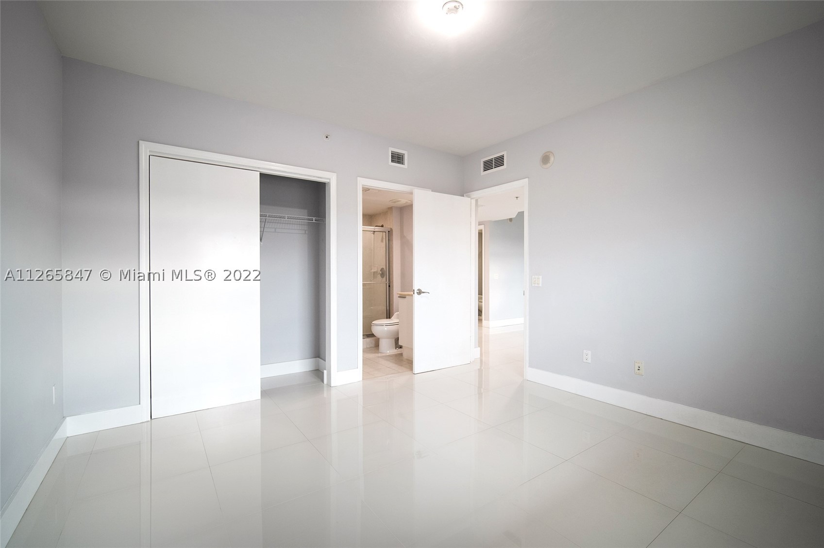 15051 Royal Oaks Ln #1203, North Miami FL 33181