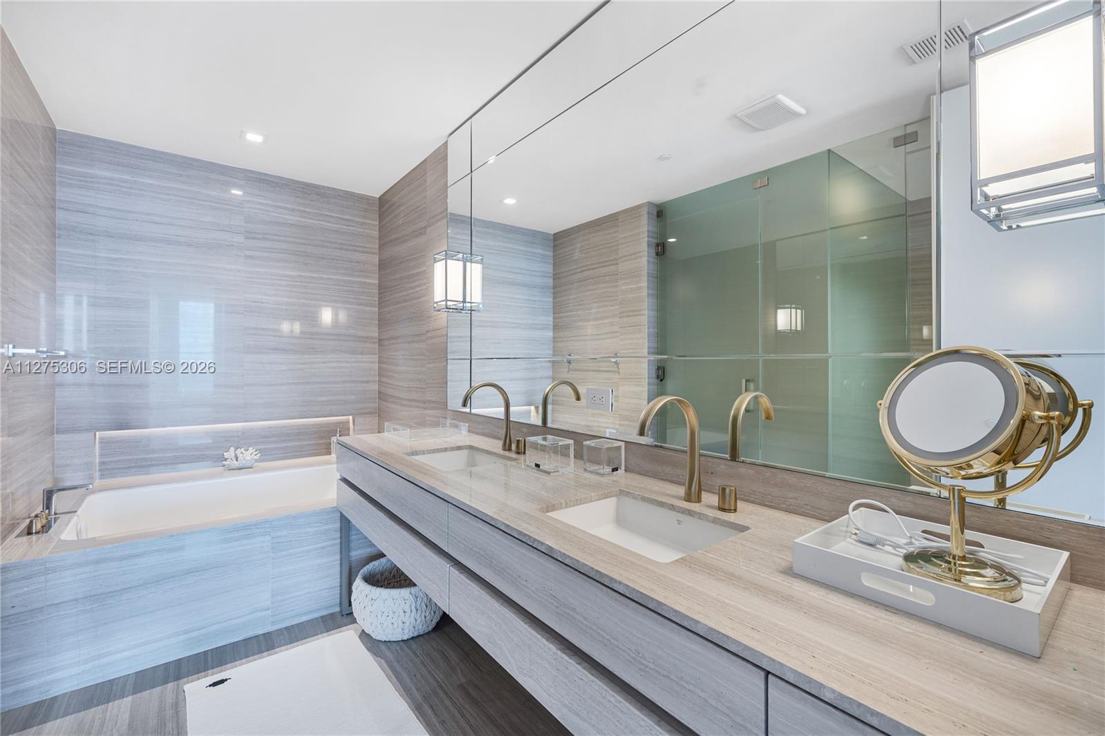 18975 E Collins Ave #3802, Sunny Isles Beach FL 33160