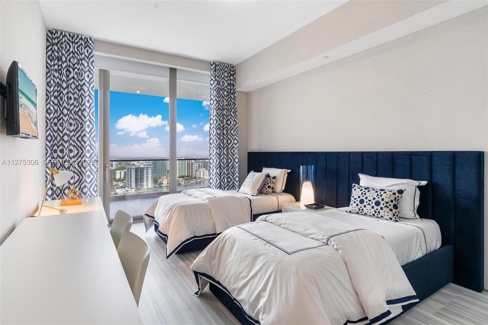 18975 E Collins Ave #3802, Sunny Isles Beach FL 33160