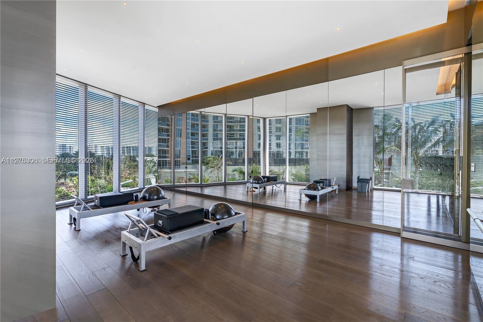 18975 E Collins Ave #3802, Sunny Isles Beach FL 33160