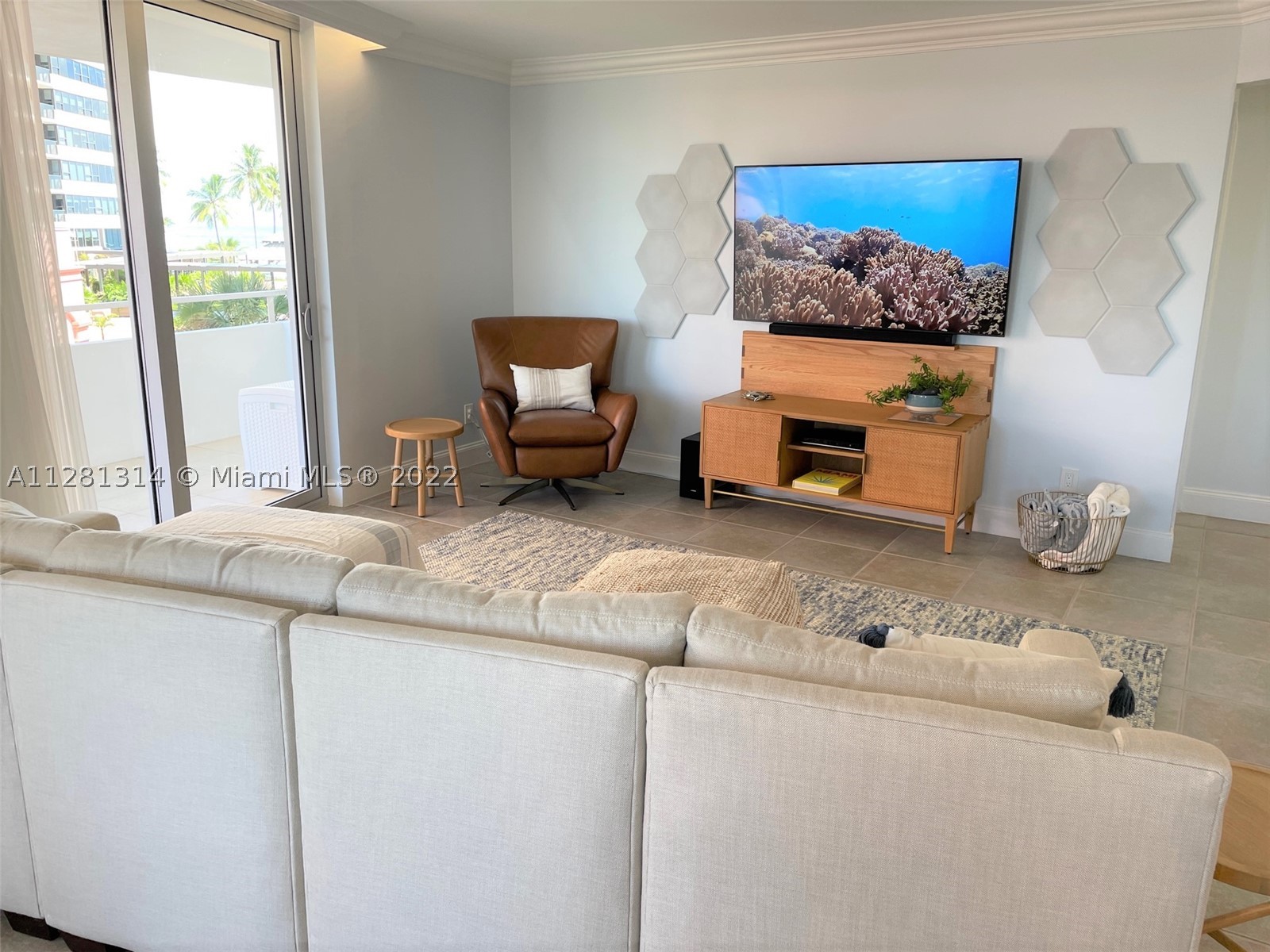 5161 Collins Ave #404, Miami Beach FL 33140