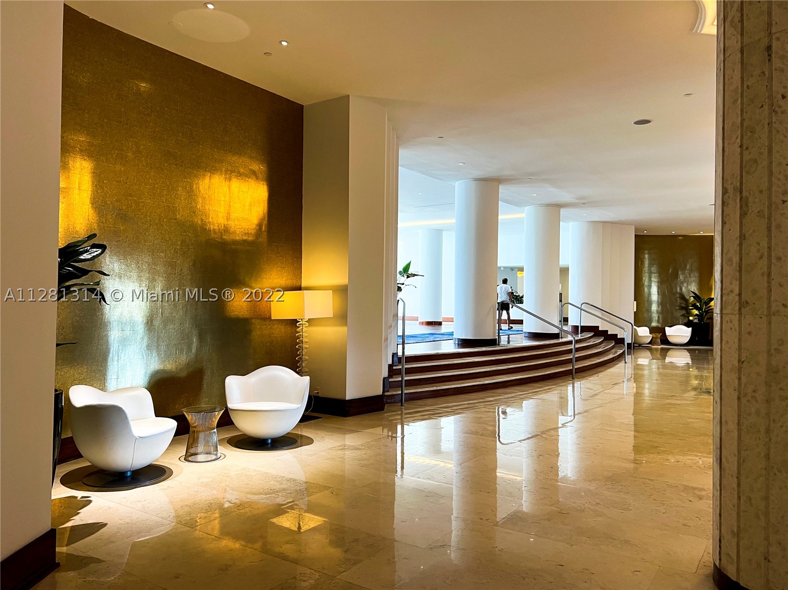 5161 Collins Ave #404, Miami Beach FL 33140