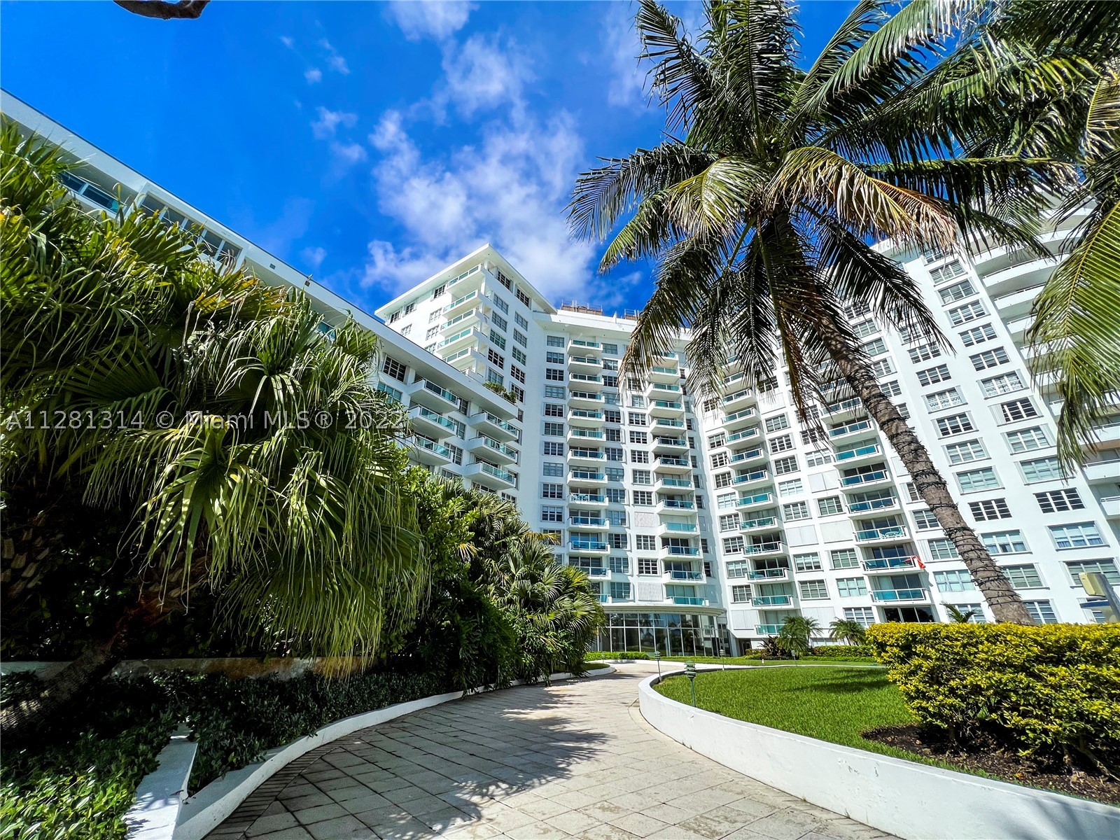 5161 Collins Ave #404, Miami Beach FL 33140