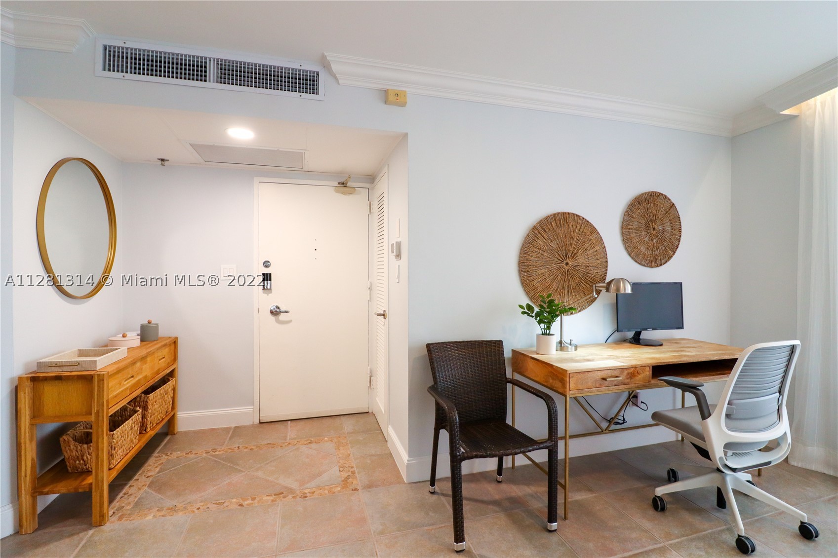 5161 Collins Ave #404, Miami Beach FL 33140