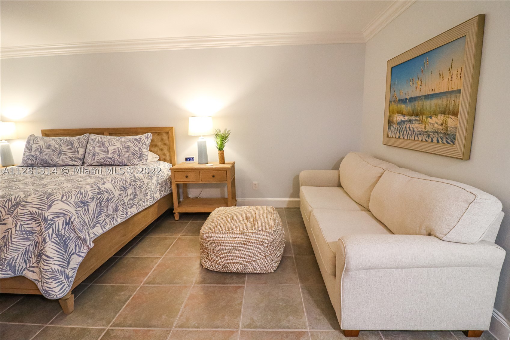 5161 Collins Ave #404, Miami Beach FL 33140