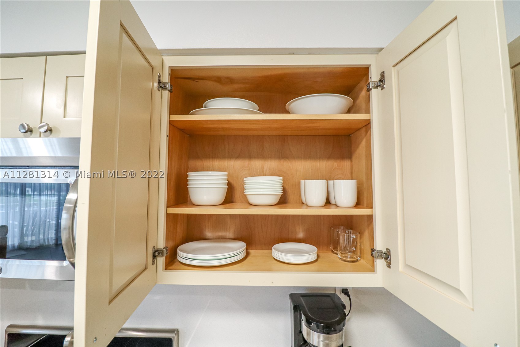 5161 Collins Ave #404, Miami Beach FL 33140
