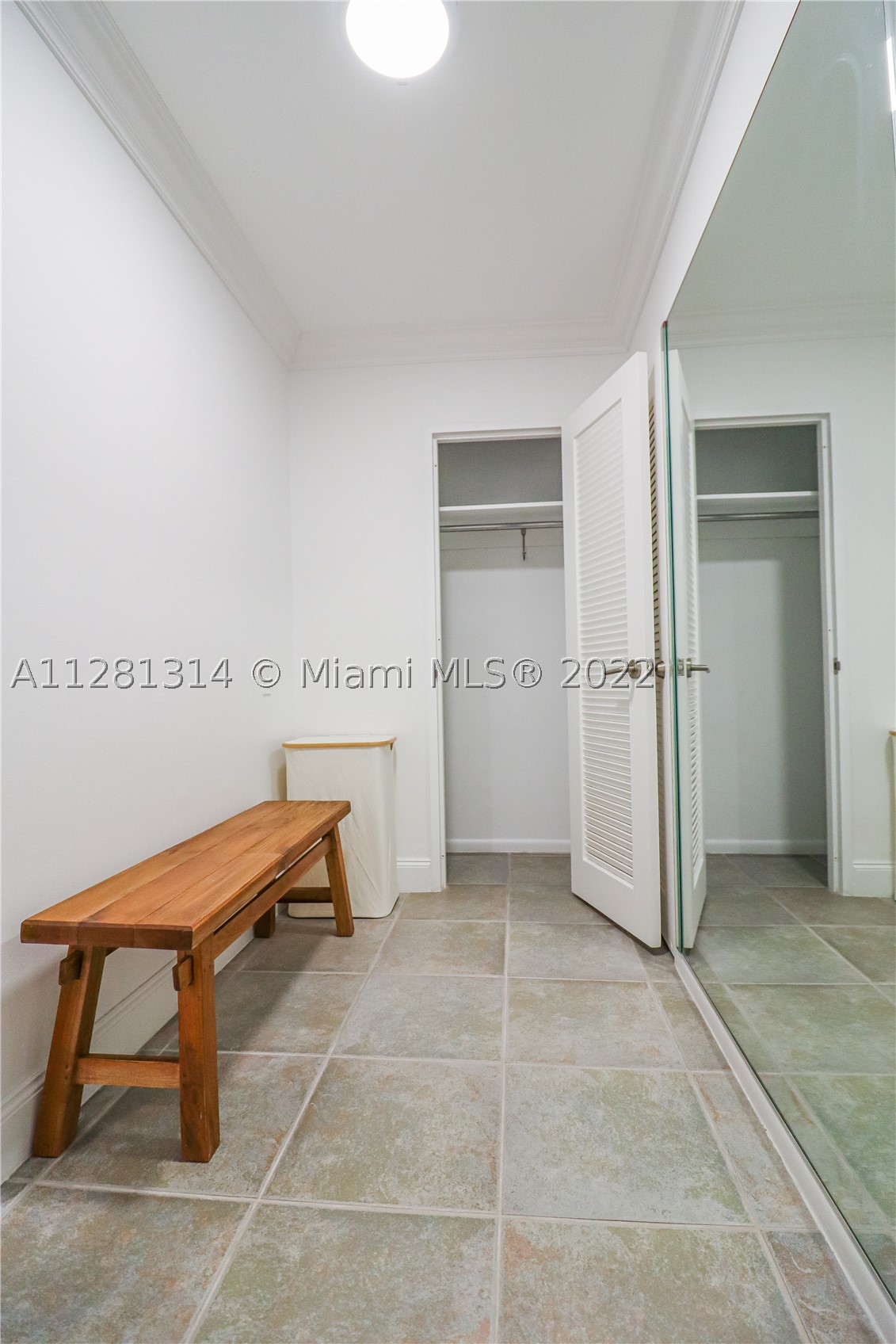 5161 Collins Ave #404, Miami Beach FL 33140