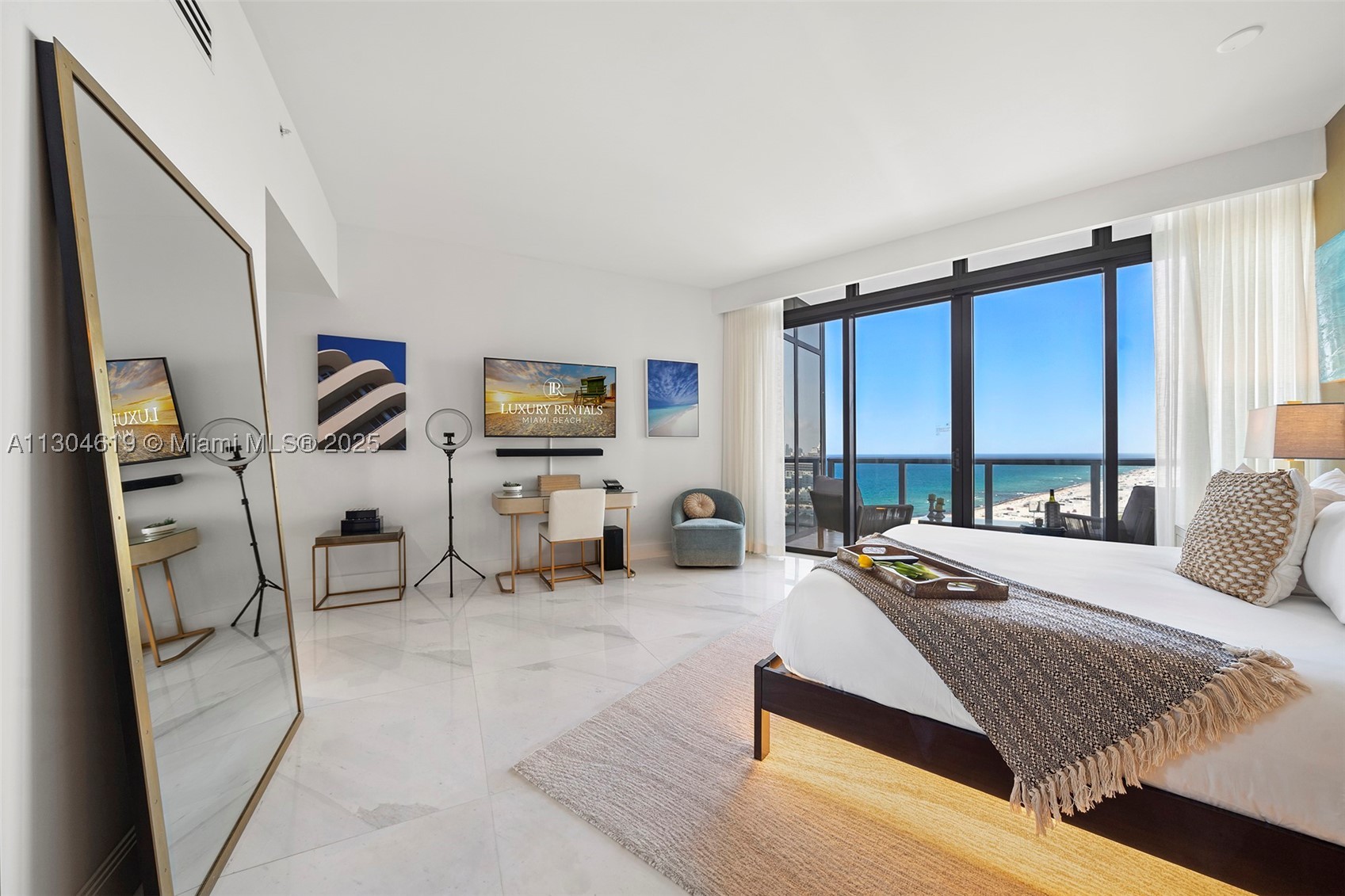 2201 Collins Ave #1926/PH-, Miami Beach FL 33139