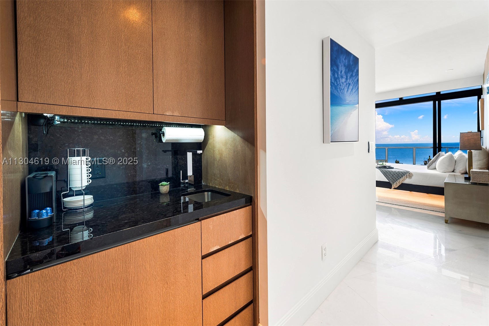 2201 Collins Ave #1926/PH-, Miami Beach FL 33139