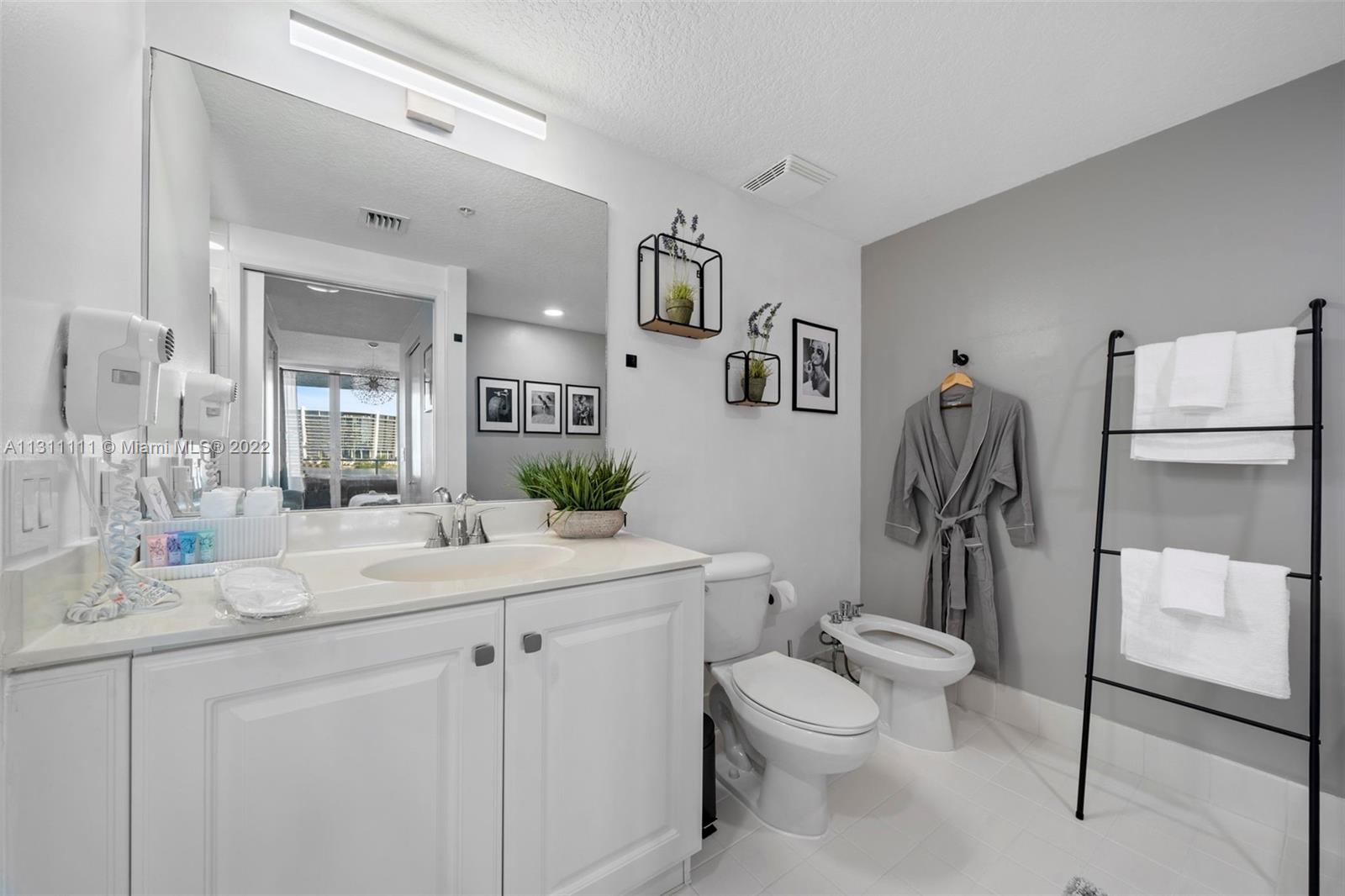 18100 N Bay Rd #308, Sunny Isles Beach FL 33160