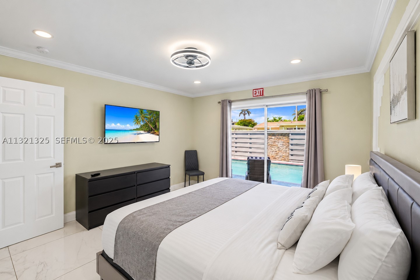 1020 N 13th Ter, Hollywood FL 33019