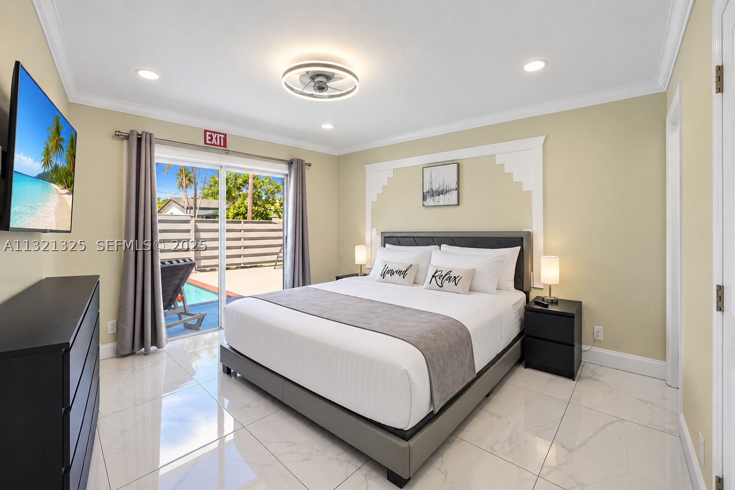 1020 N 13th Ter, Hollywood FL 33019