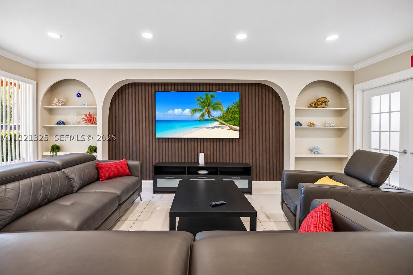 1020 N 13th Ter, Hollywood FL 33019
