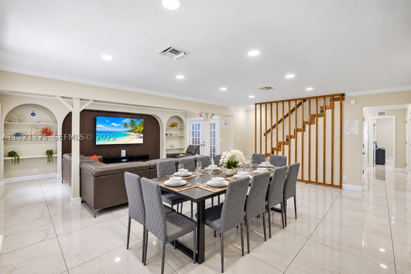 1020 N 13th Ter, Hollywood FL 33019