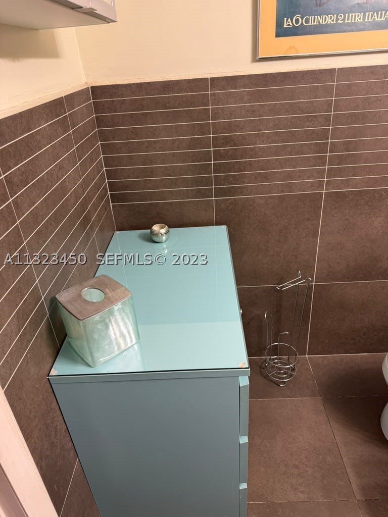 435 21st St #223, Miami Beach FL 33139