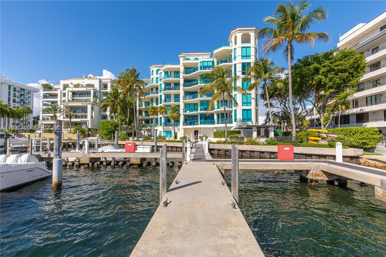1660 W Glencoe St #302, Coconut Grove FL 33133