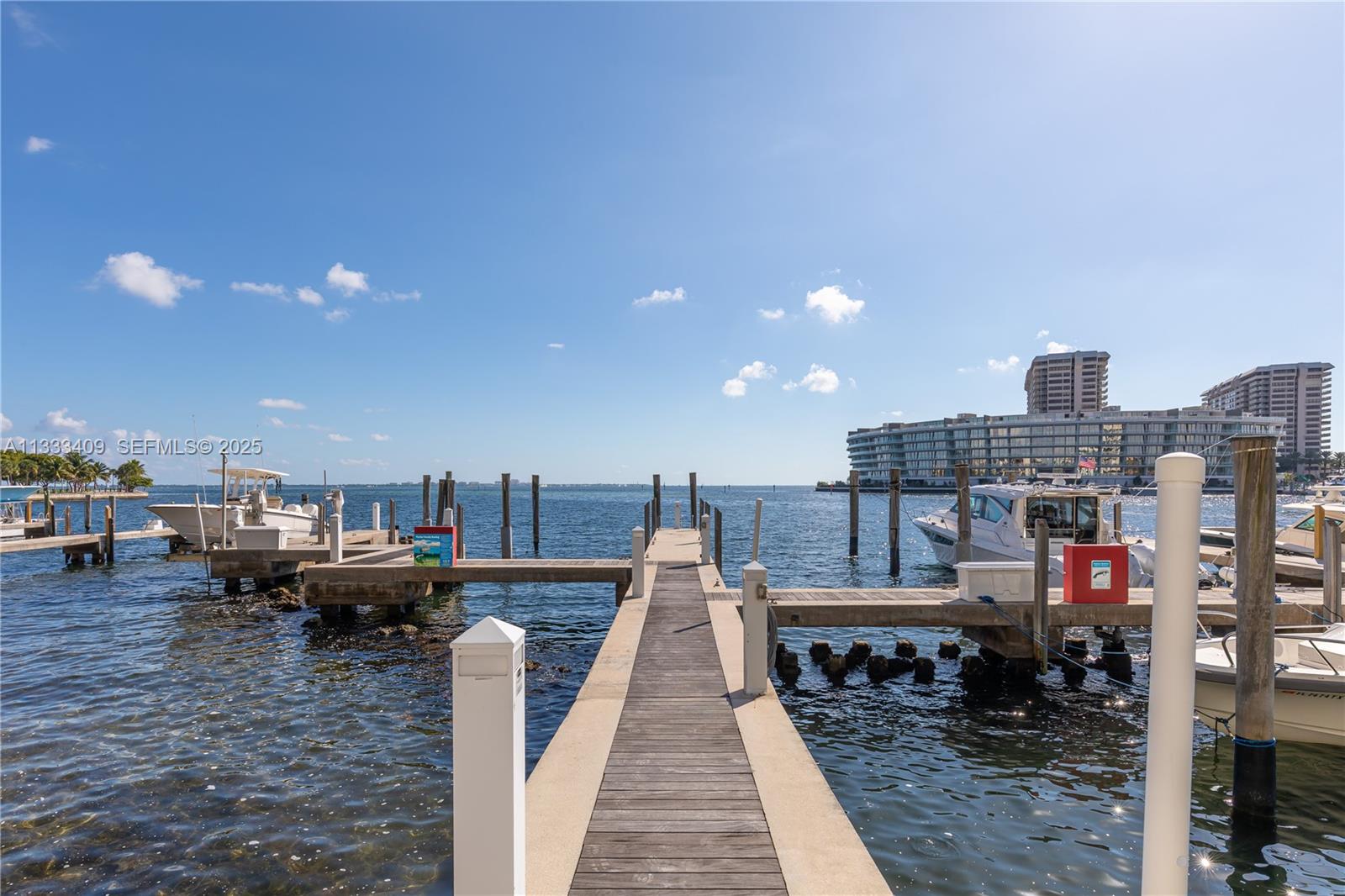 1660 W Glencoe St #302, Coconut Grove FL 33133