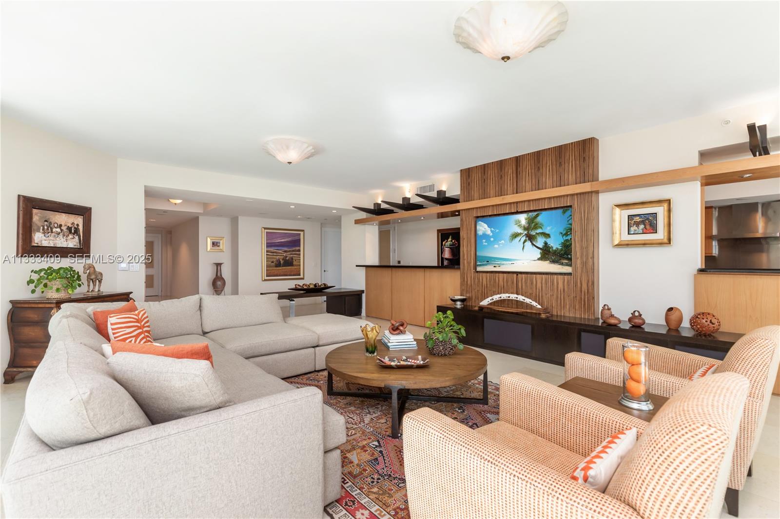 1660 W Glencoe St #302, Coconut Grove FL 33133