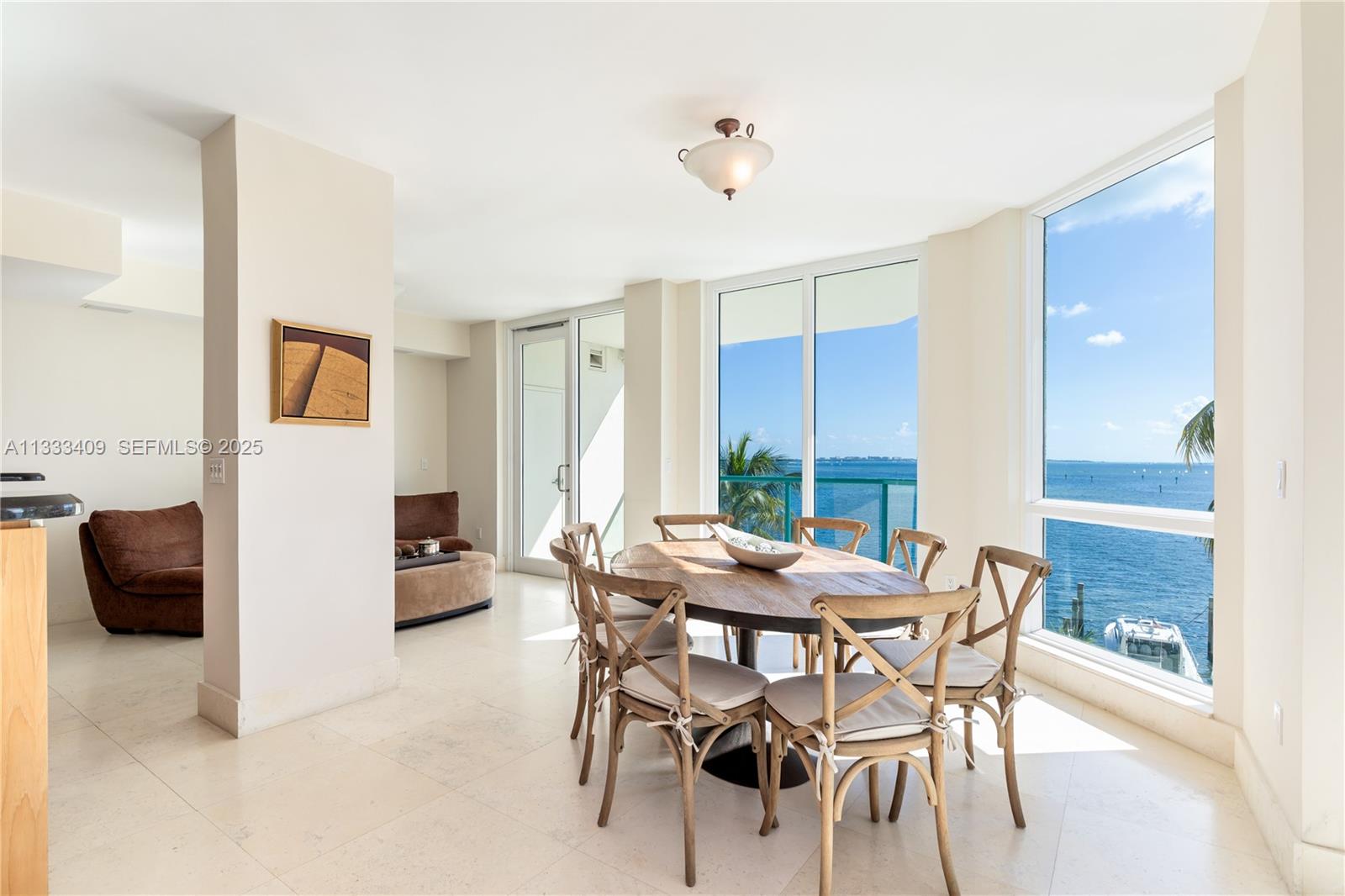 1660 W Glencoe St #302, Coconut Grove FL 33133