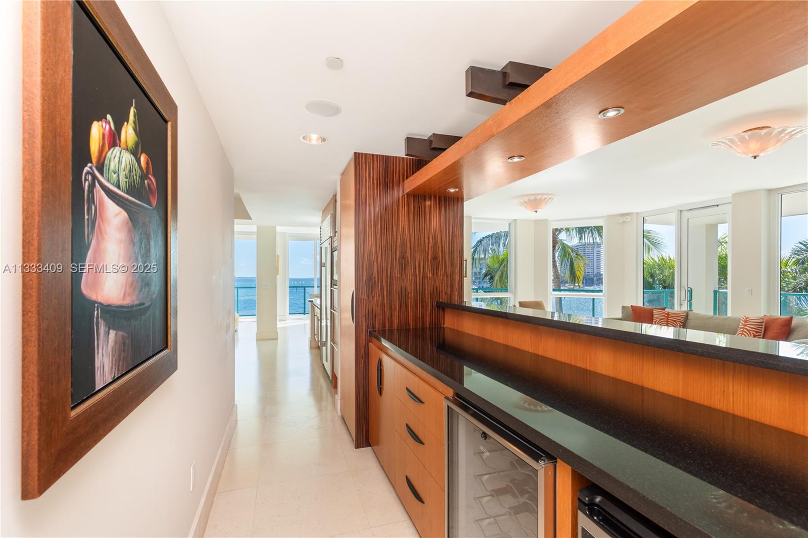 1660 W Glencoe St #302, Coconut Grove FL 33133