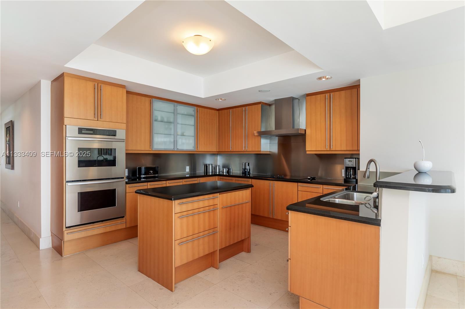 1660 W Glencoe St #302, Coconut Grove FL 33133