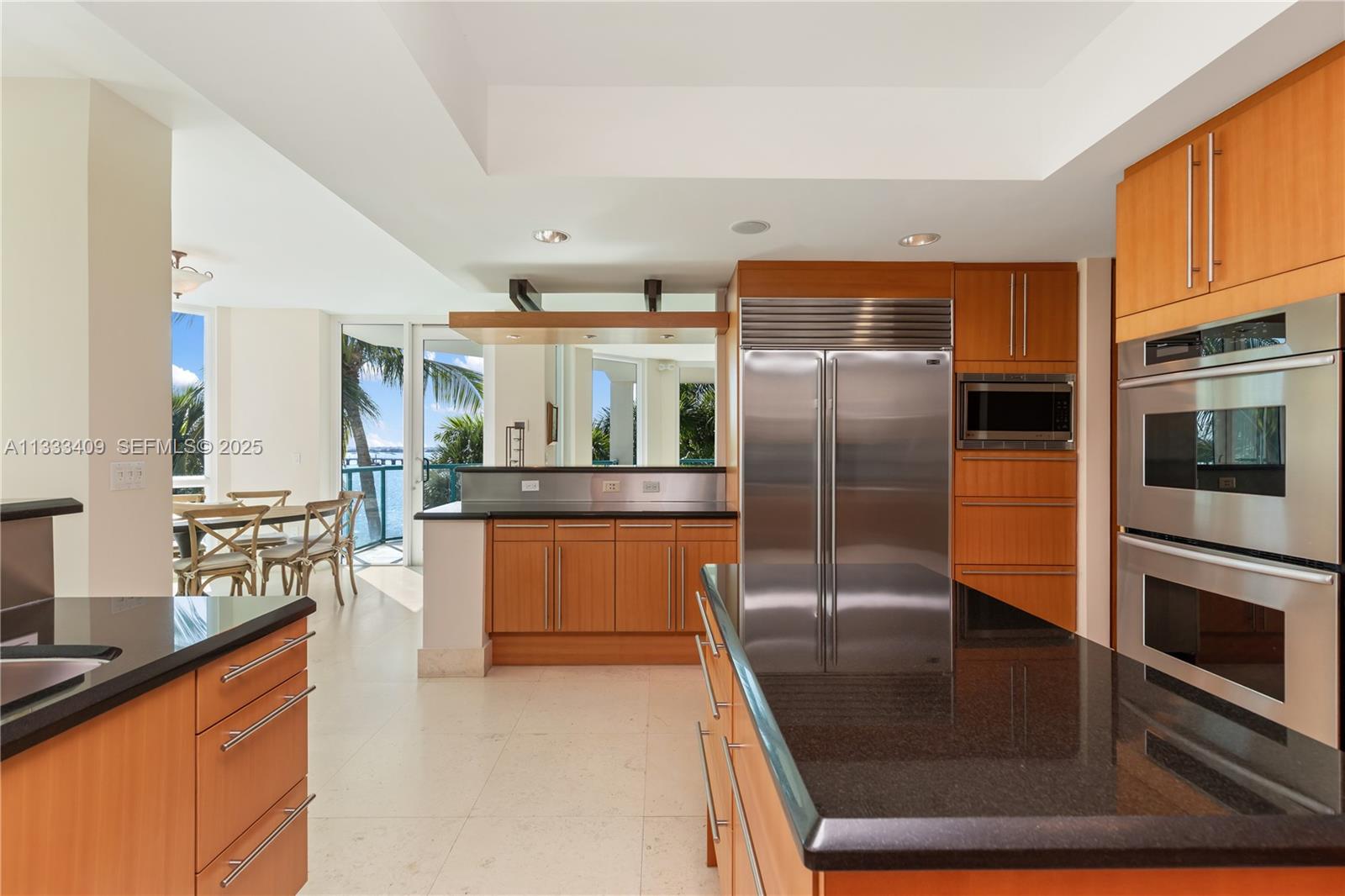 1660 W Glencoe St #302, Coconut Grove FL 33133