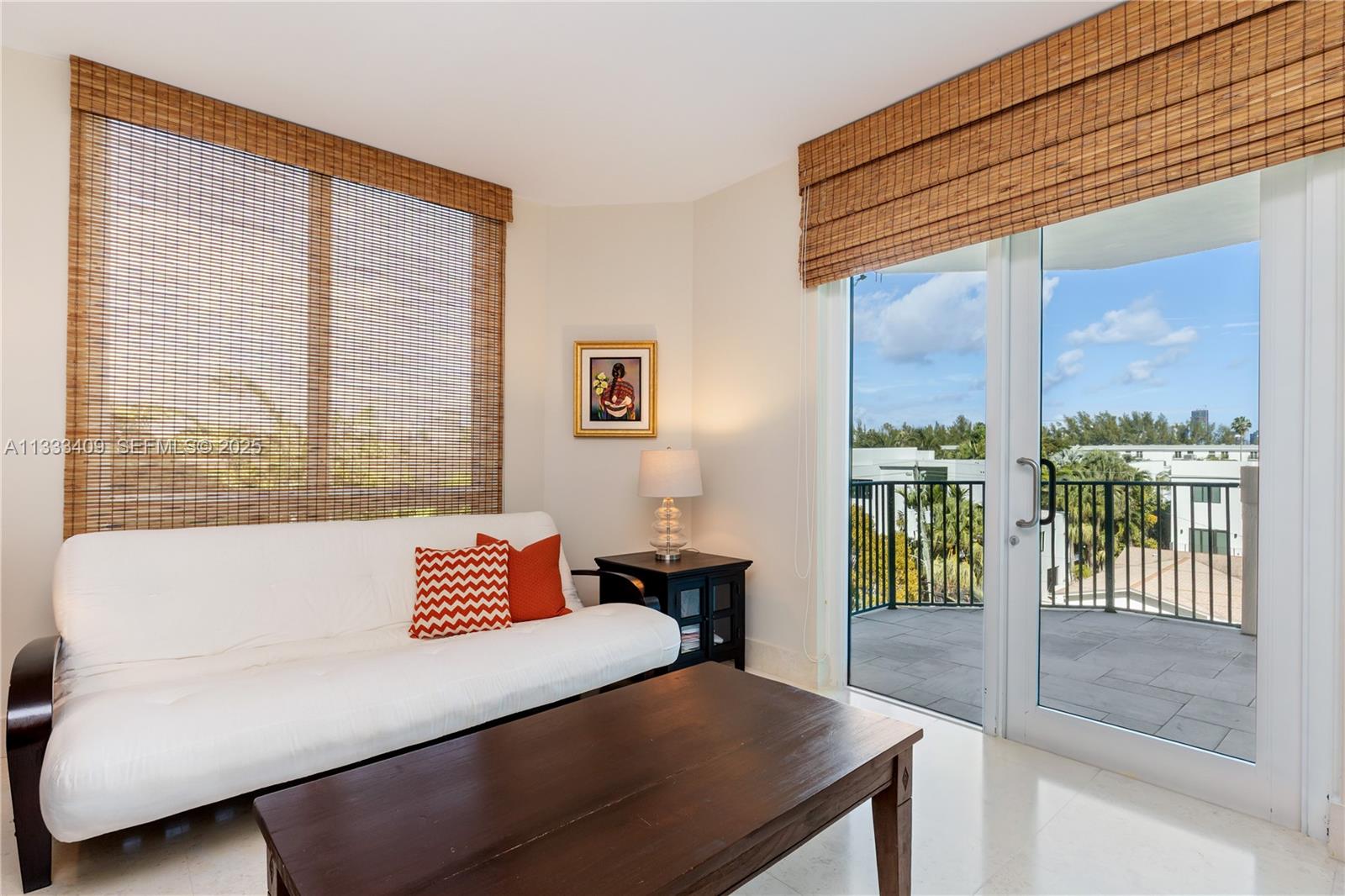 1660 W Glencoe St #302, Coconut Grove FL 33133