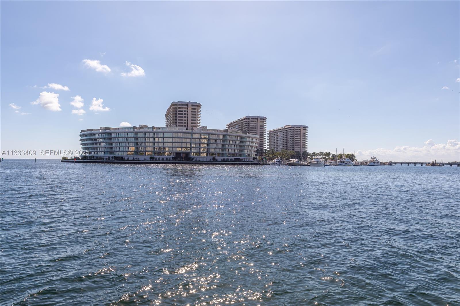 1660 W Glencoe St #302, Coconut Grove FL 33133