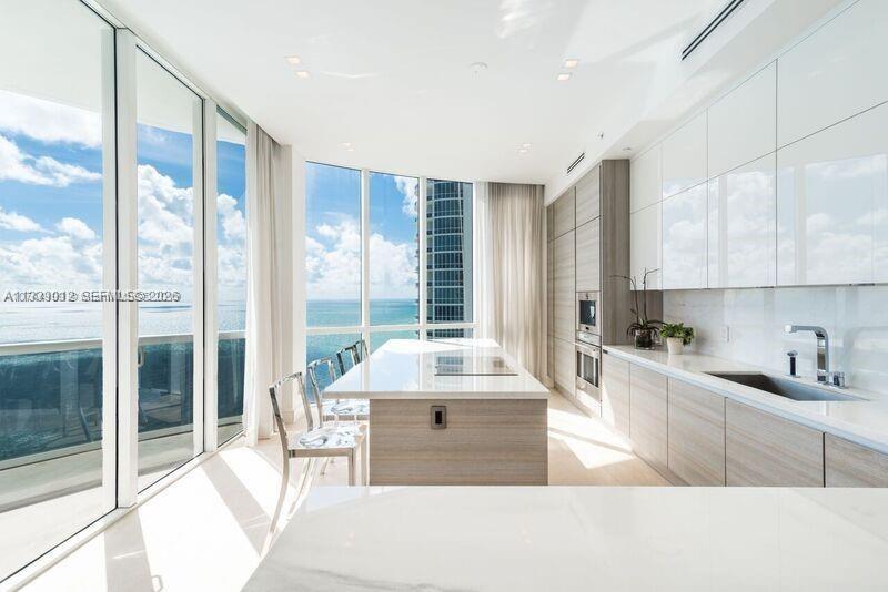16001 Collins Ave #3201, Sunny Isles Beach FL 33160