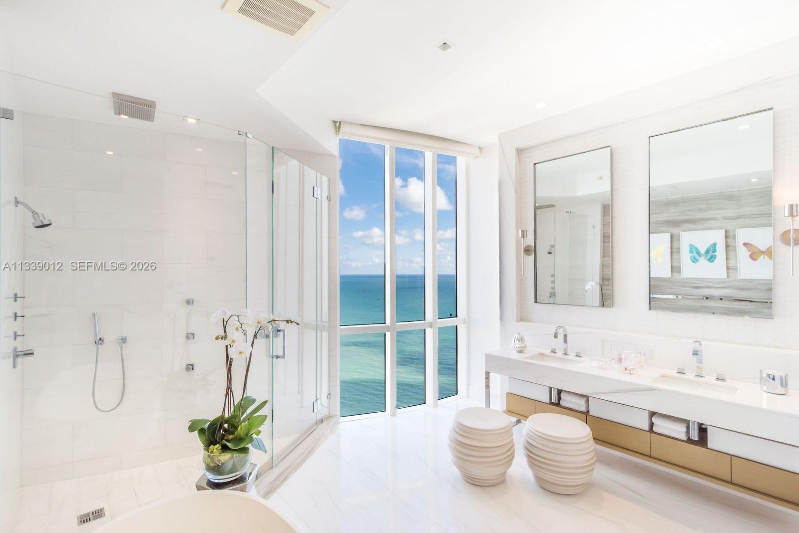 16001 Collins Ave #3201, Sunny Isles Beach FL 33160