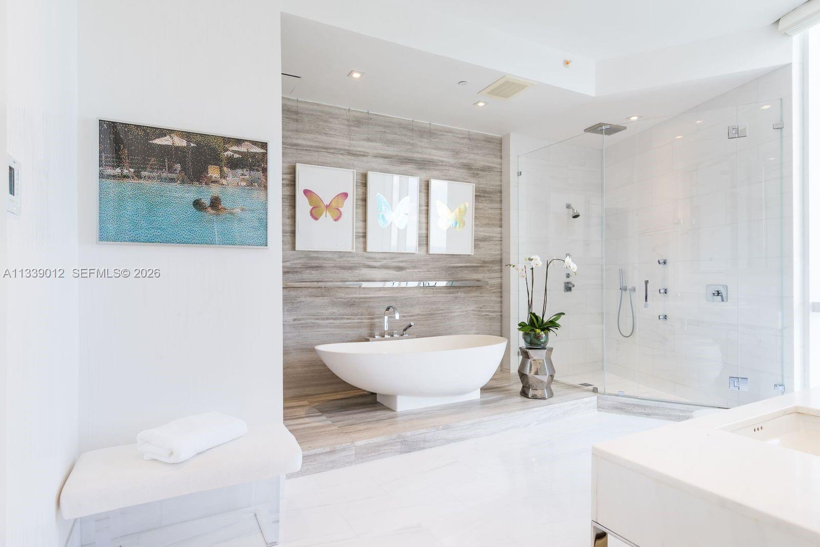 16001 Collins Ave #3201, Sunny Isles Beach FL 33160