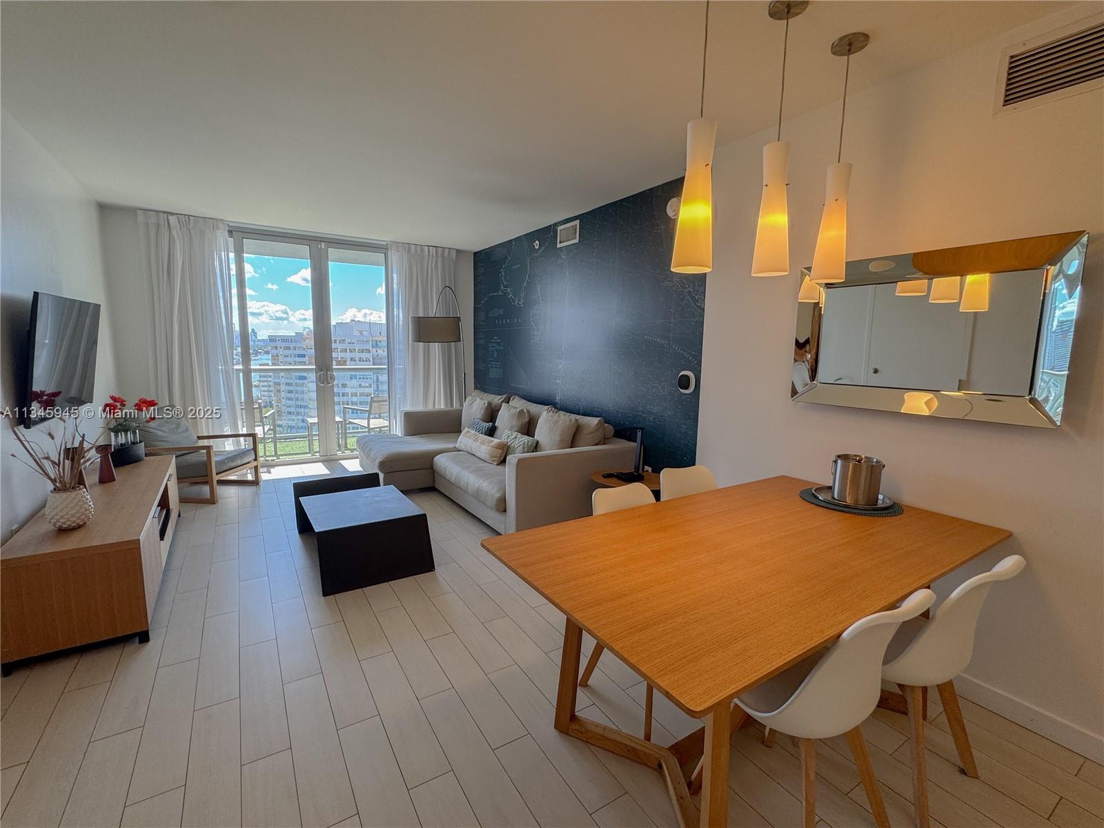 2602 E HALLANDALE BEACH BLVD #R1409, Hallandale Beach FL 33009