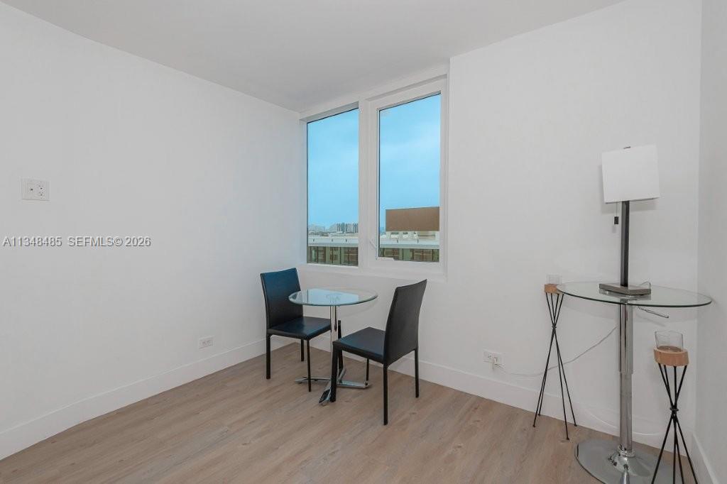2301 Collins Ave #927, Miami Beach FL 33139