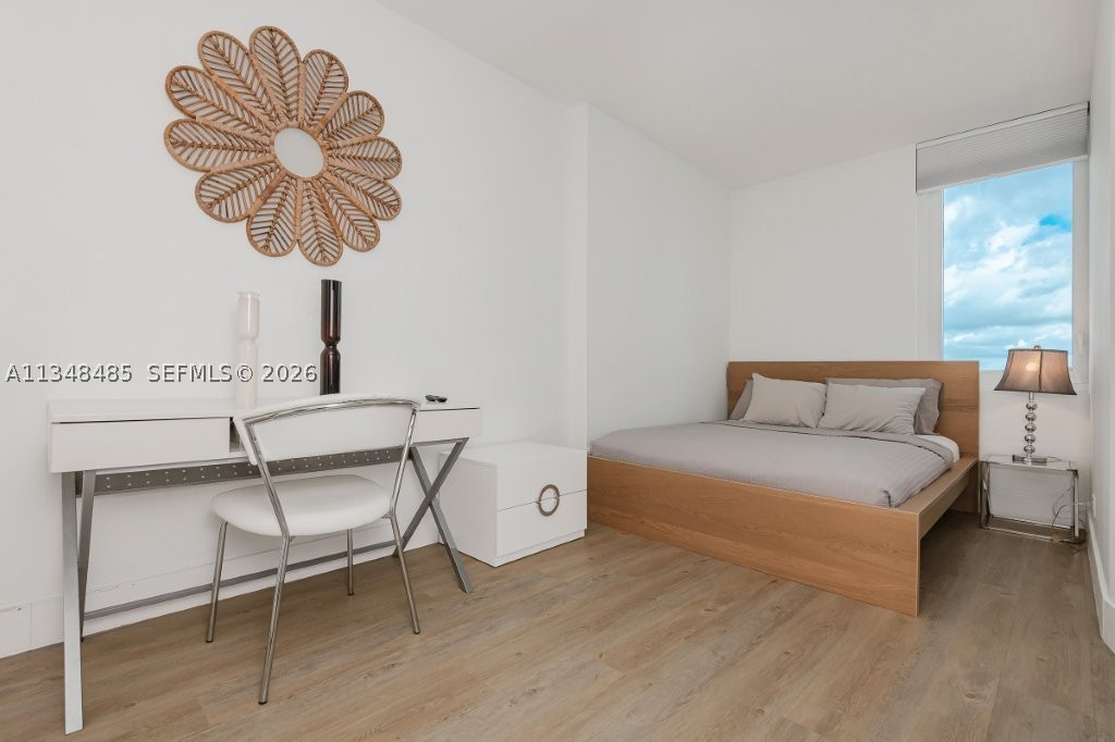 2301 Collins Ave #927, Miami Beach FL 33139