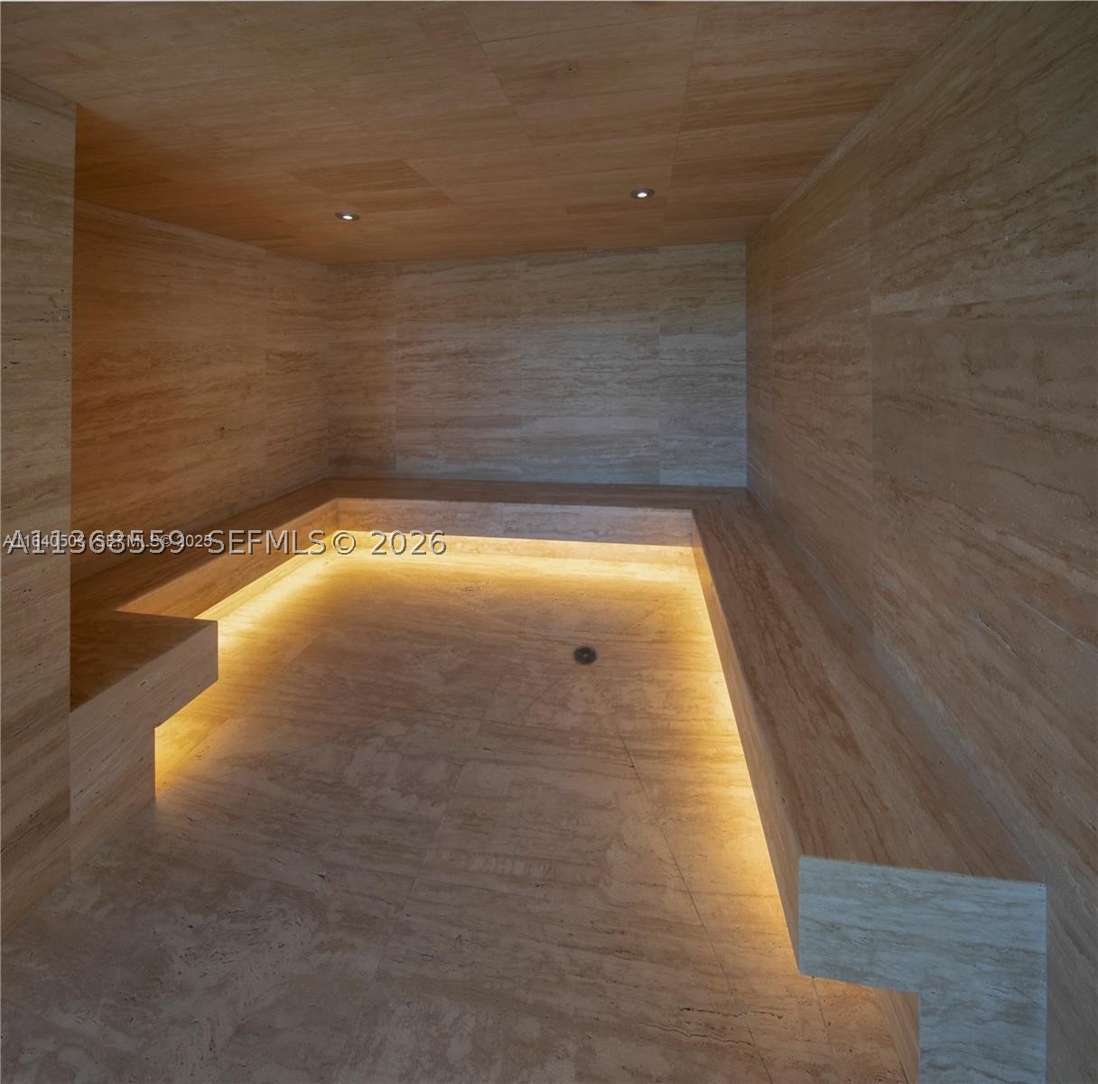 16385 Biscayne Blvd #7, North Miami Beach FL 33160