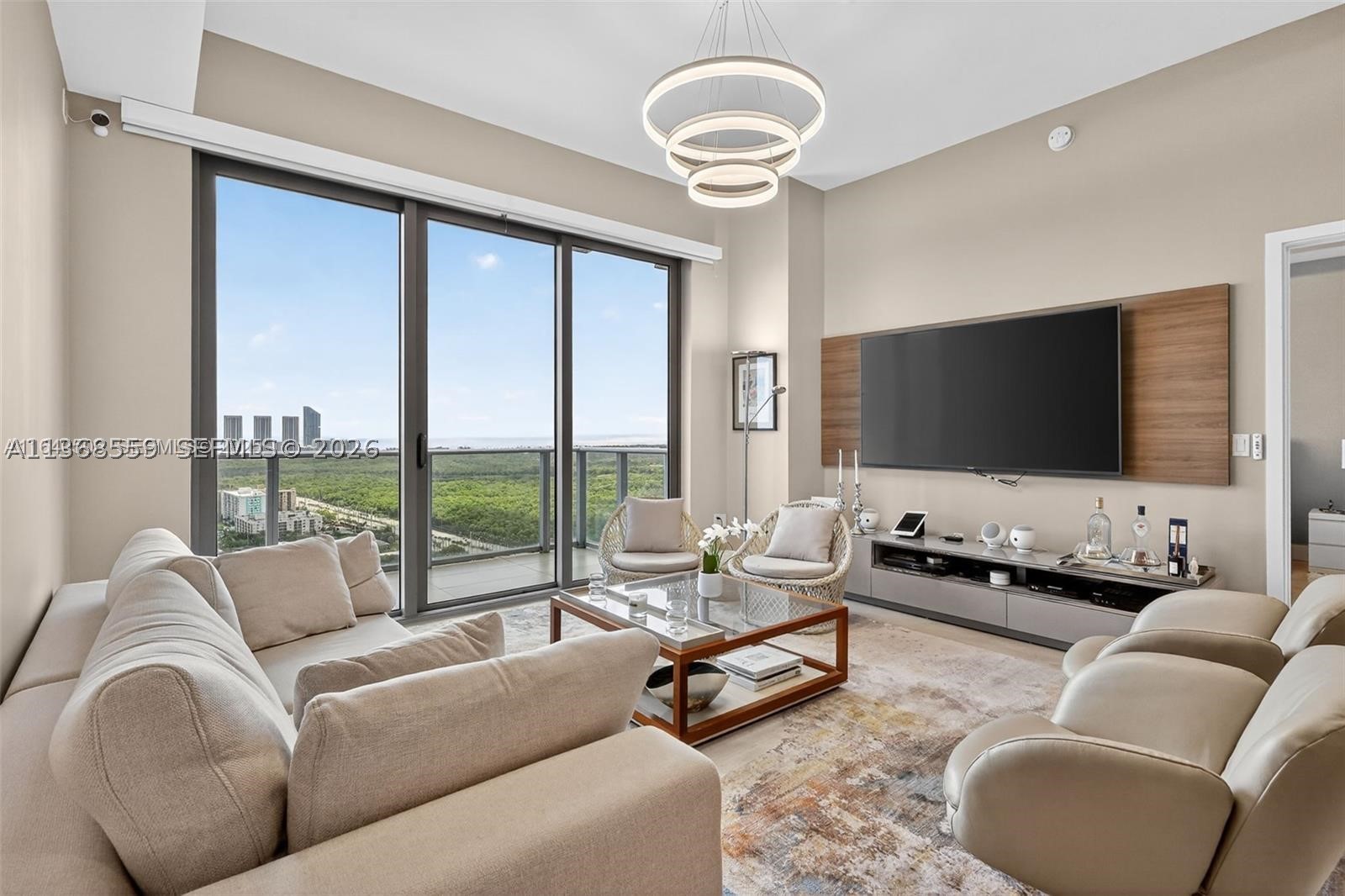 16385 Biscayne Blvd #7, North Miami Beach FL 33160