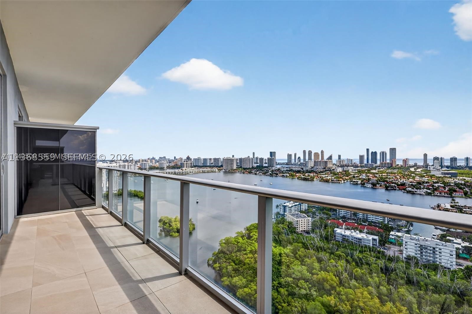 16385 Biscayne Blvd #7, North Miami Beach FL 33160