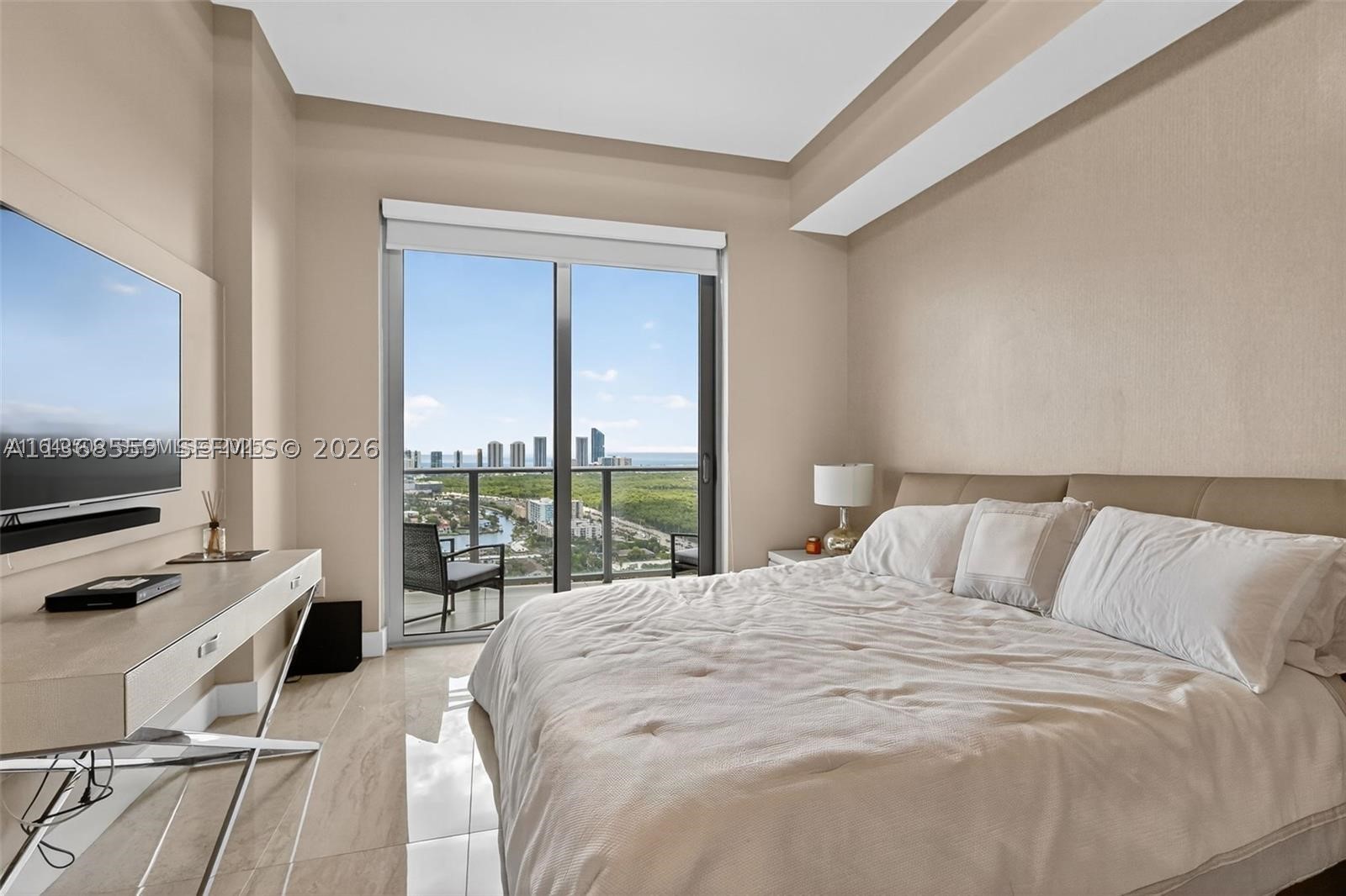 16385 Biscayne Blvd #7, North Miami Beach FL 33160