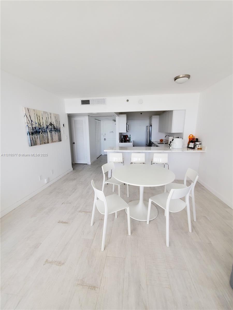 100 Lincoln Rd #1244, Miami Beach FL 33139