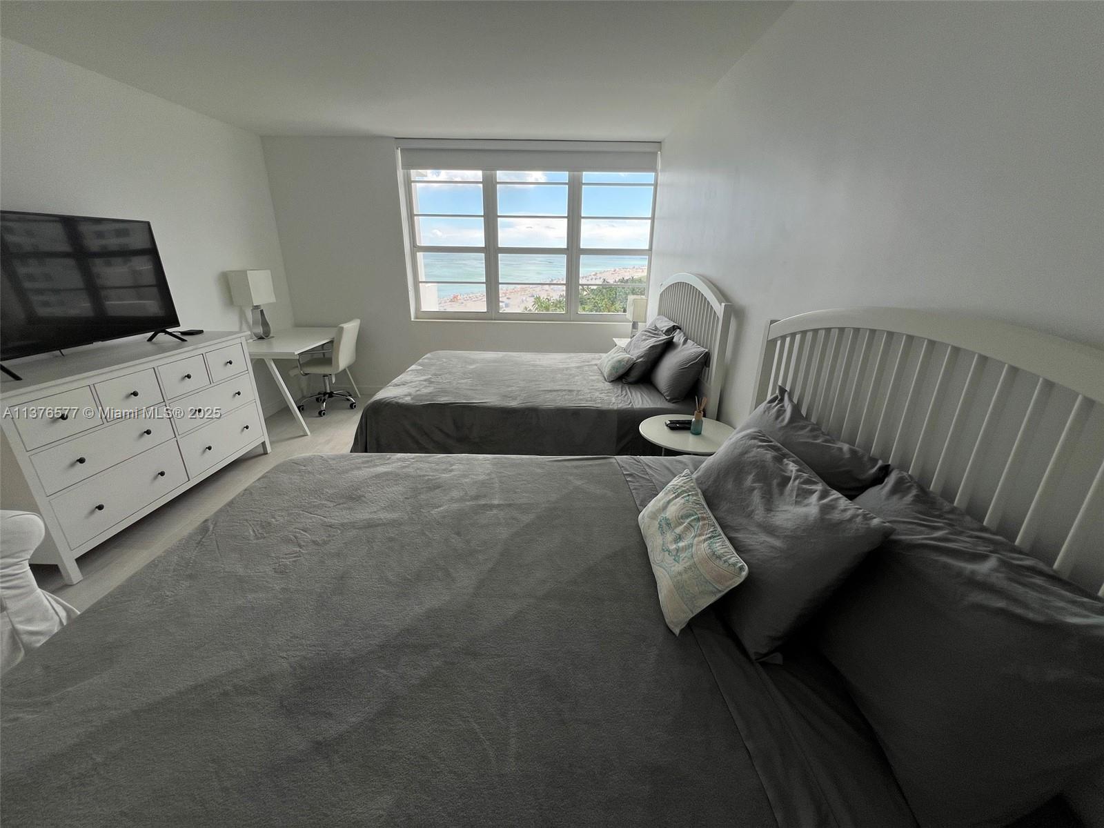 100 Lincoln Rd #1244, Miami Beach FL 33139