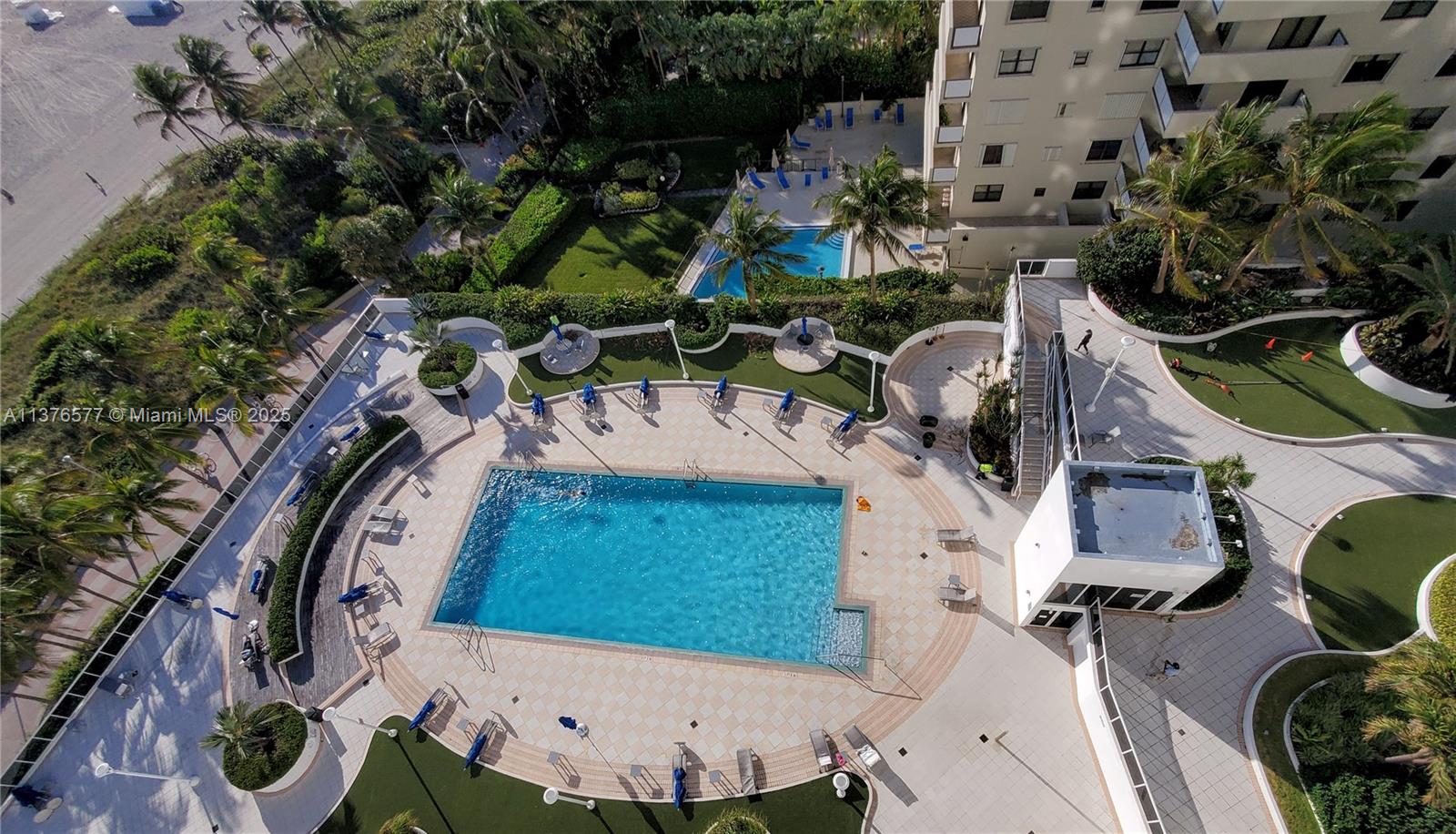100 Lincoln Rd #1244, Miami Beach FL 33139