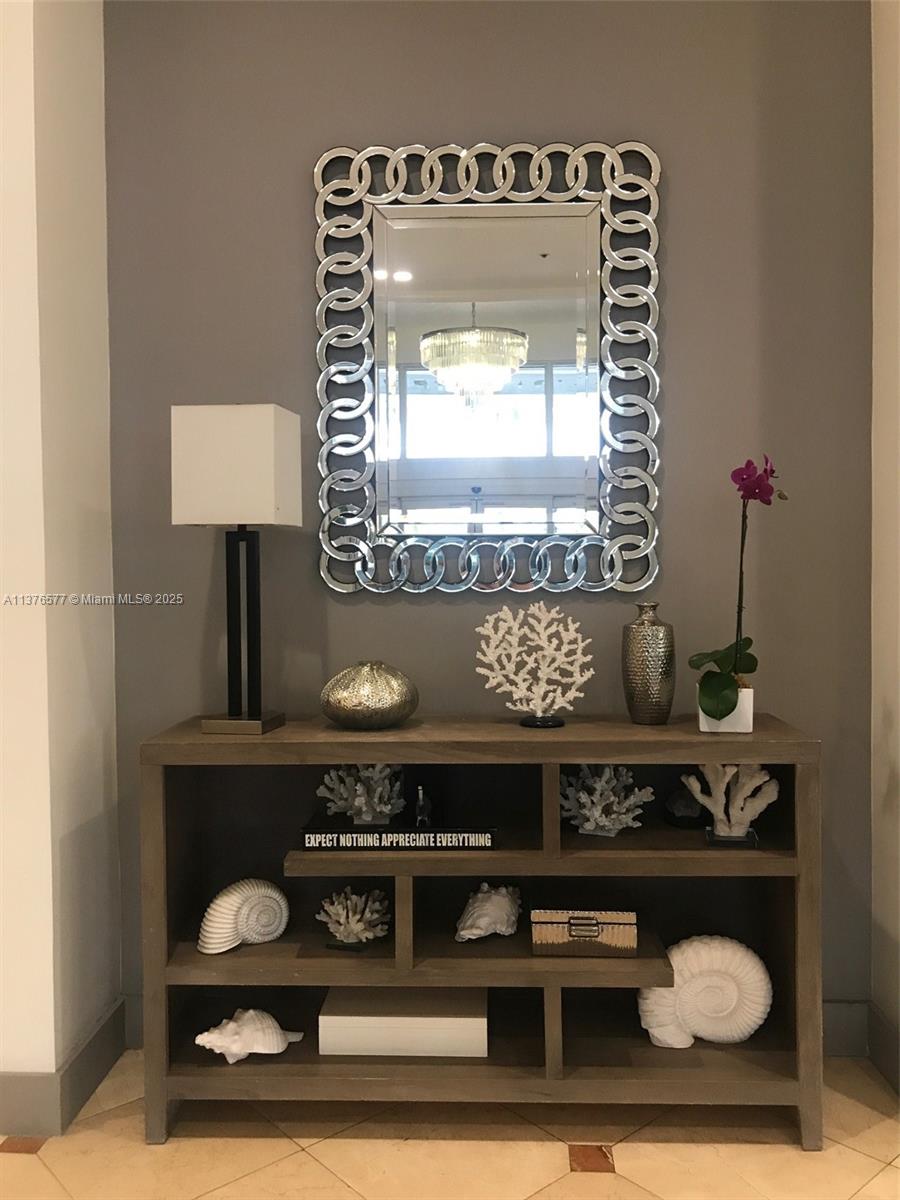 100 Lincoln Rd #1244, Miami Beach FL 33139