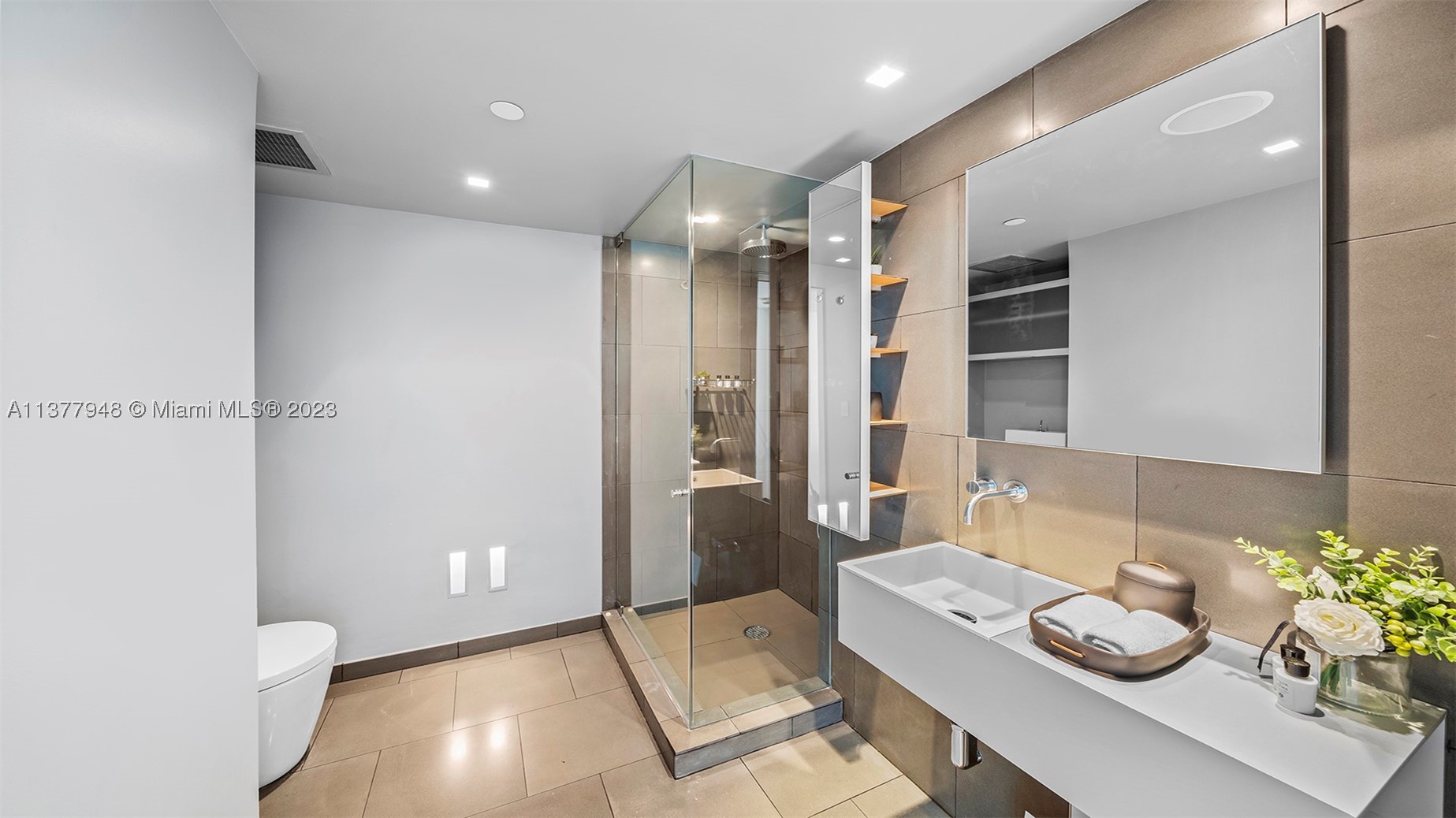 101 20th St #3909, Miami Beach FL 33139