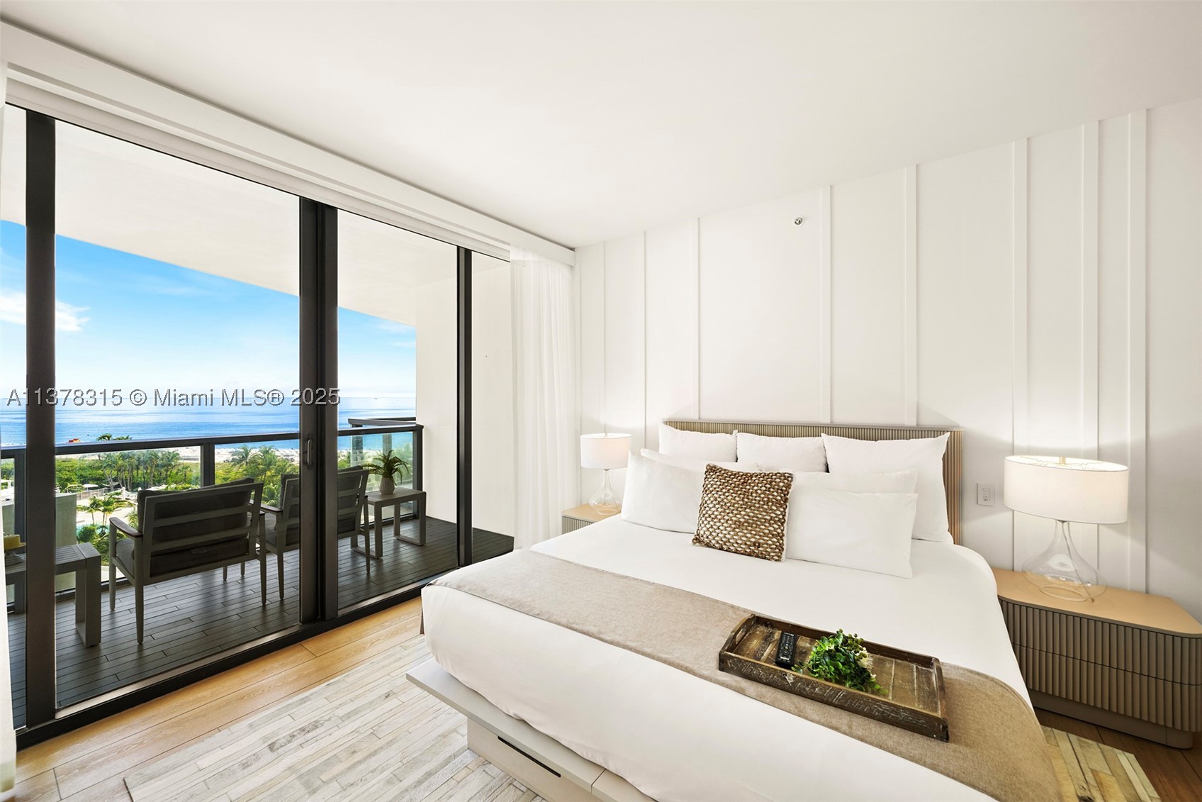 2201 Collins Ave #811, Miami Beach FL 33139