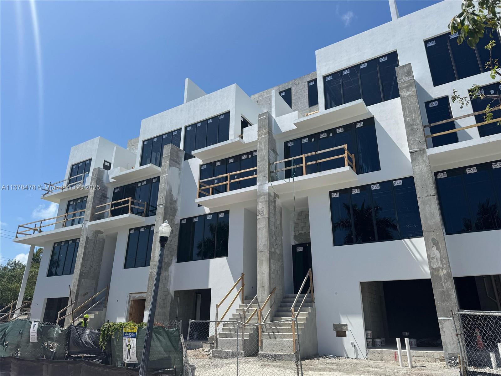 7300 Trouville Esplanade #3, Miami Beach FL 33141