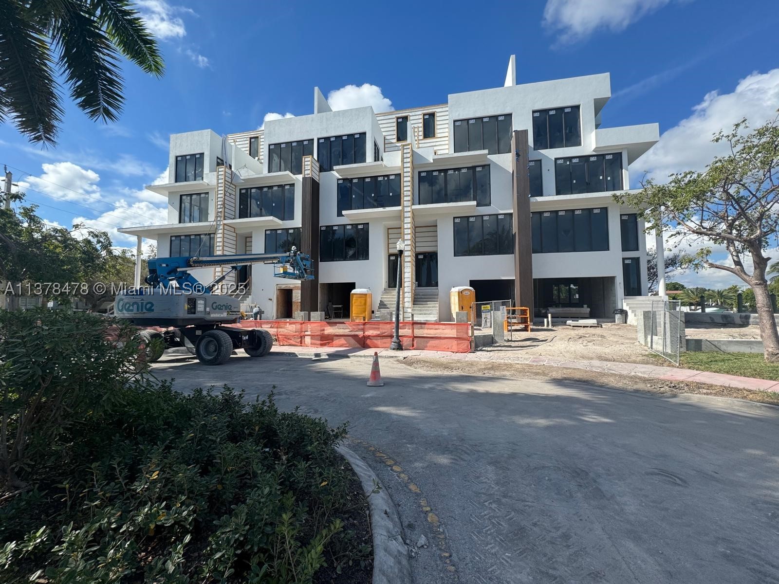 7300 Trouville Esplanade #3, Miami Beach FL 33141