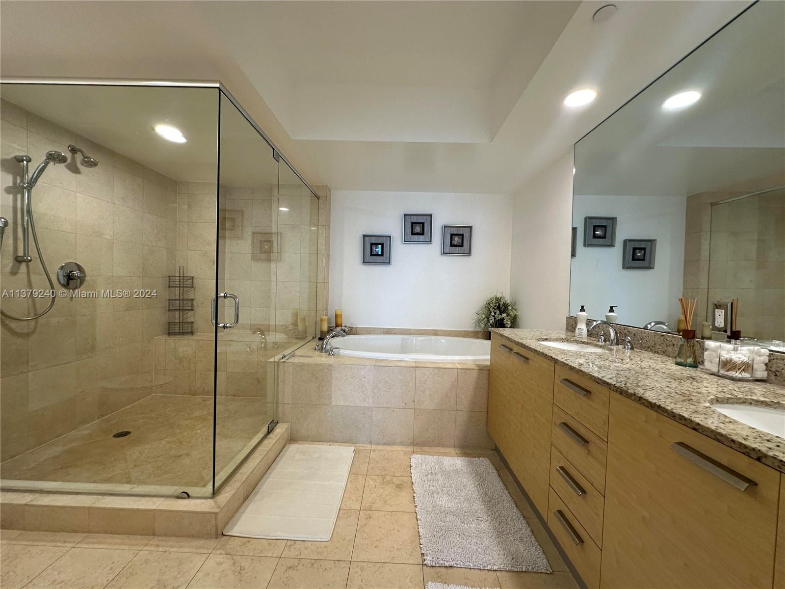 1830 S Ocean Dr #2010, Hallandale Beach FL 33009